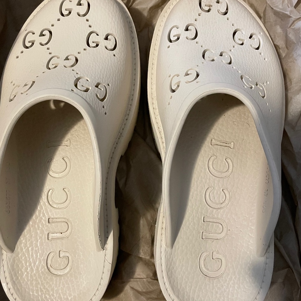 Gucci platform crocs